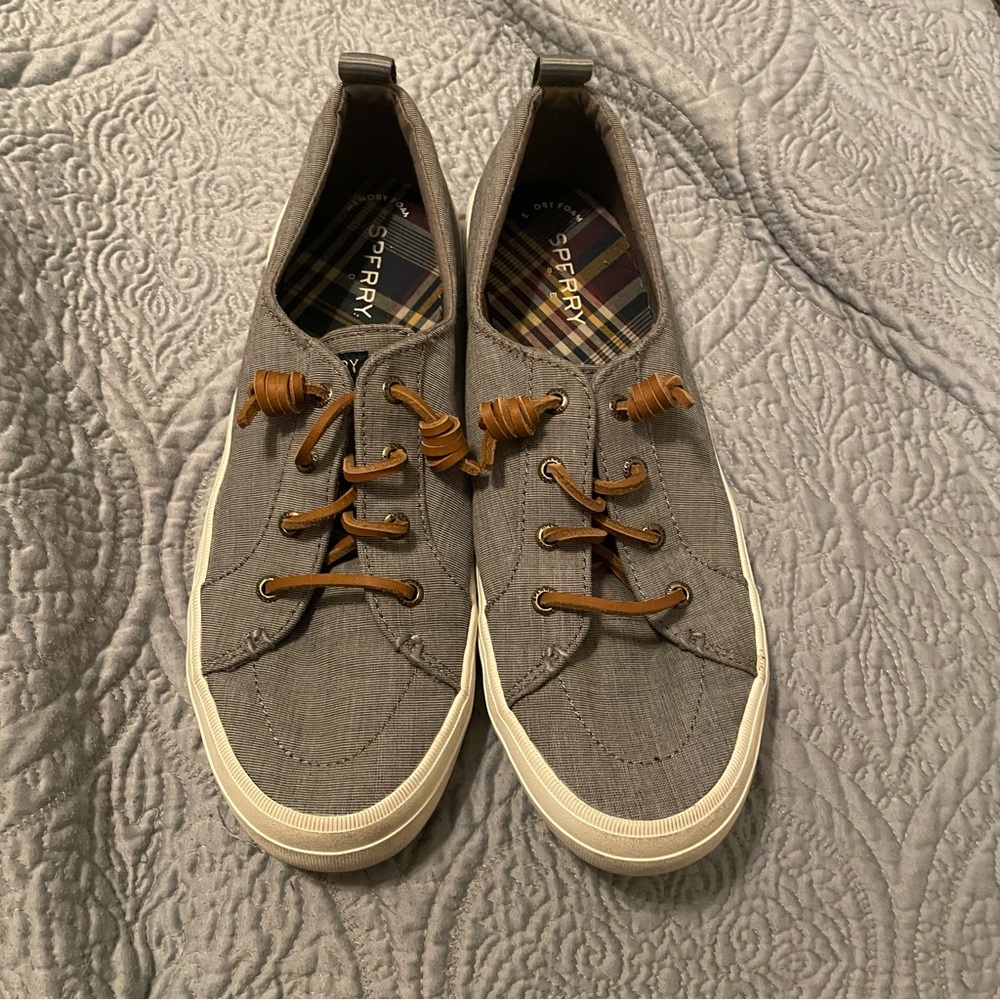 Sperry Gray Canvas‎ Sneakers with Brown Laces